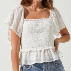 NWOT ASTR the Label Womens Blouse January Smocked Top White Size Large